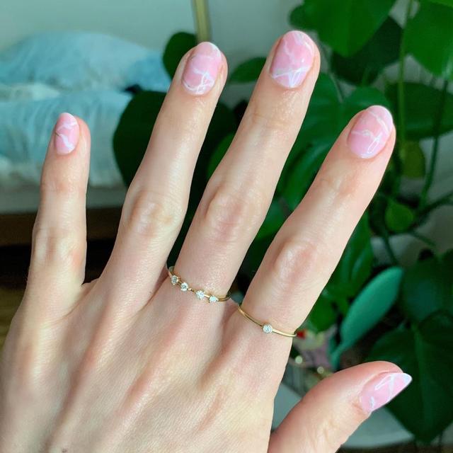 美甲 收藏！看完这篇推送再也不用为美甲发愁啦