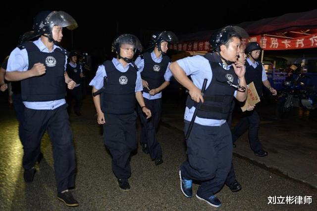 案例:79岁老汉到警局询问不正当服务地址,称死前想刺激一把