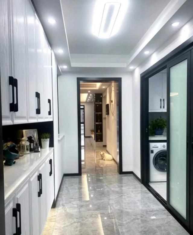 90后夫妇家的名场面,硬装“简单化”空间翻倍,实在太会布置了