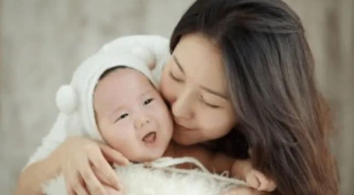 任程伟|出道22年从无绯闻,当红时低调嫁圈外丈夫,婚后儿女双全幸福美满