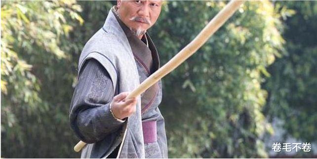 计春华|他长相凶恶，被称“国宝级坏蛋”，却娶了还珠格格中最美的她