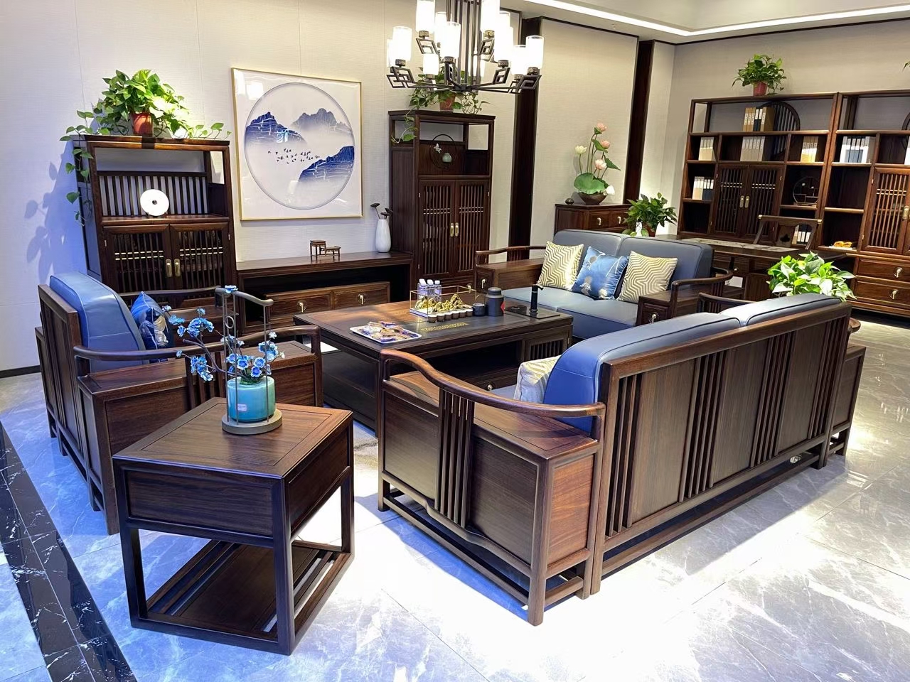 新中式家具简洁中蕴含着端庄和典雅