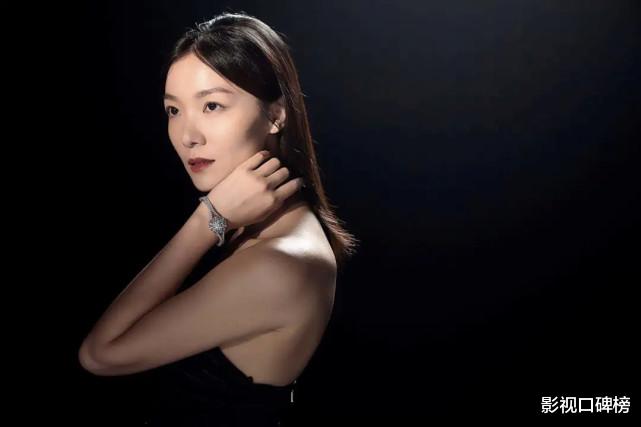 齐溪|《奇迹笨小孩》的齐溪也很传奇，巅峰时离婚，曾有人建议她垫鼻子