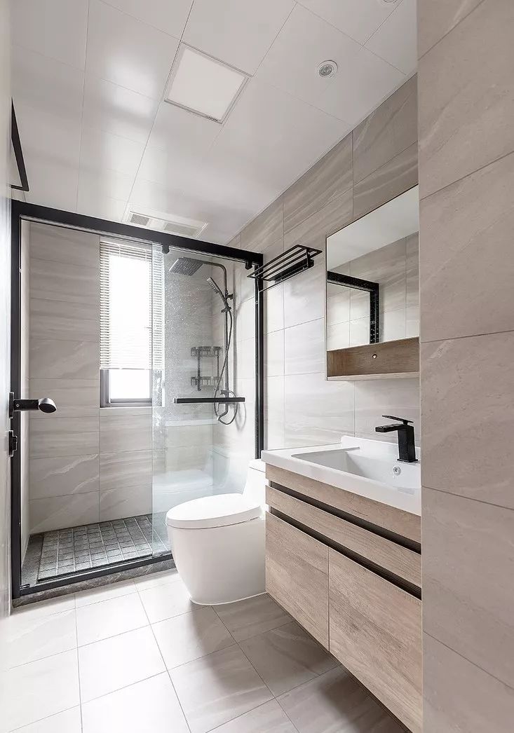 别在浴室柜上翻车了!除了颜值还要考虑这6个细节,少花冤枉钱