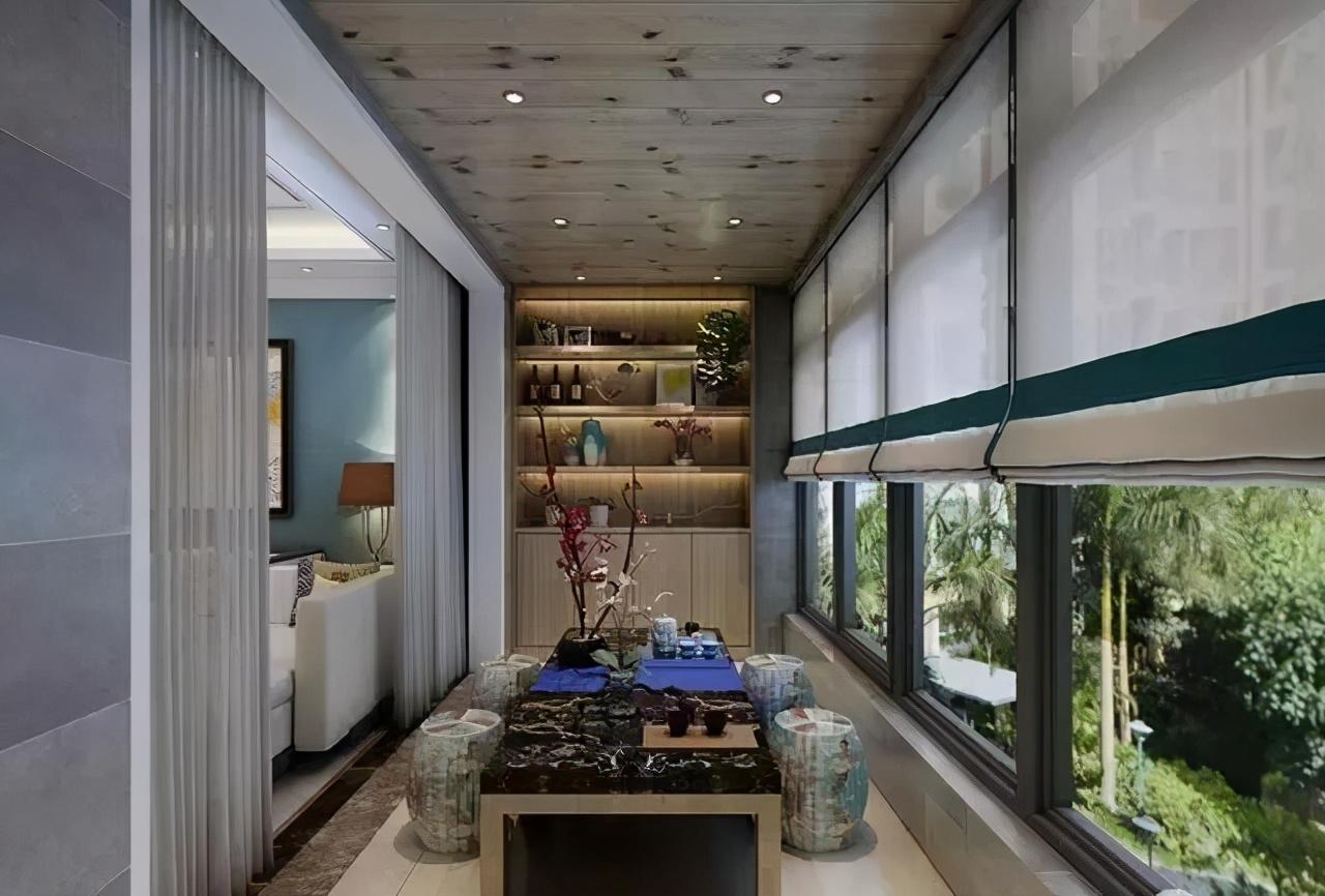 新邻居一来就把阳台这样装,真是太实用了,整个小区都纷纷来效仿!