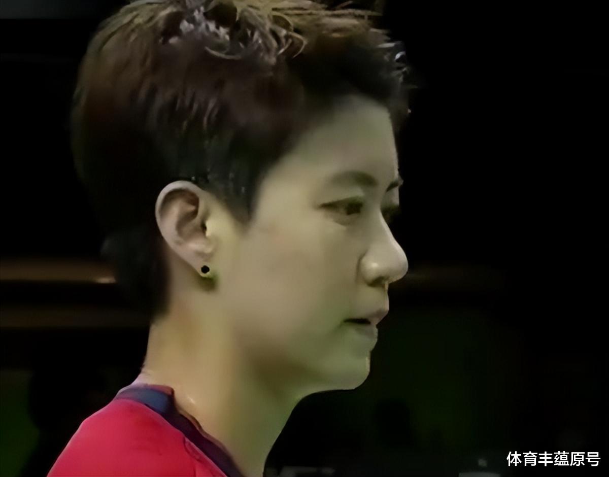 何冰娇|12个2: 0！中国女团输掉首局，三连胜直通半决赛，一个隐患要留意