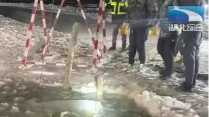 网传夫妻冰面漂移掉入水库，救援队回应：副驾驶女生身亡。