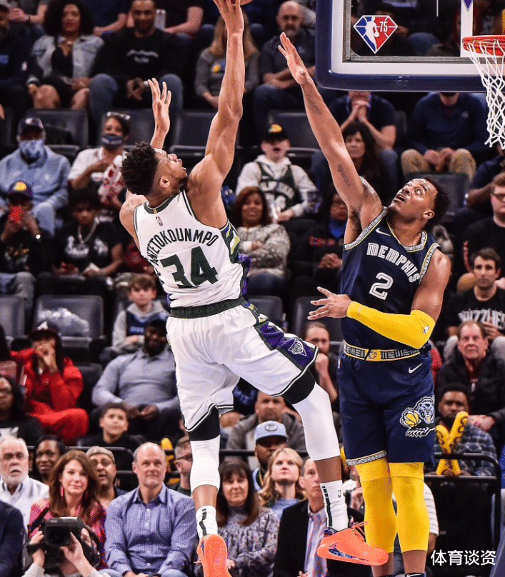 字母哥|4连胜！NBA最强青年军，25分大胜卫冕冠军，字母哥空砍30+11带不动
