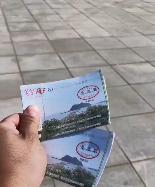 锦州笔架山景区这种“出租车拼客”模式,最终只能是坑了自己