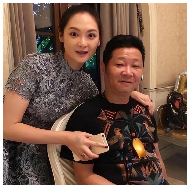 赵亮|“太监专业户”赵亮：卖鸡亏本千万也不放弃，他到底图什么？