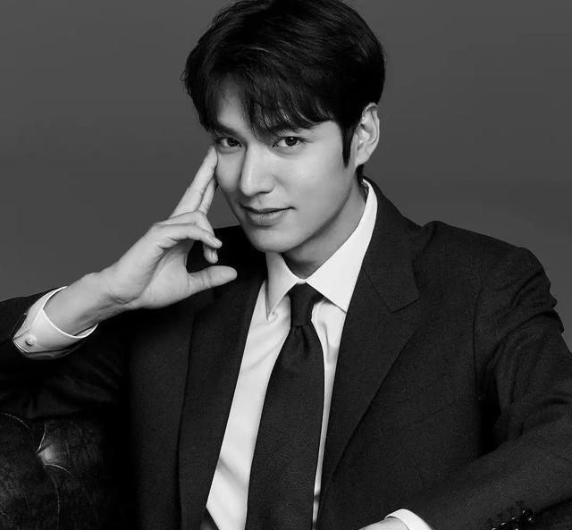 李敏镐|李敏镐参加前女友朴信惠婚礼！搞笑发文我要祝福你吗？韩网友笑翻