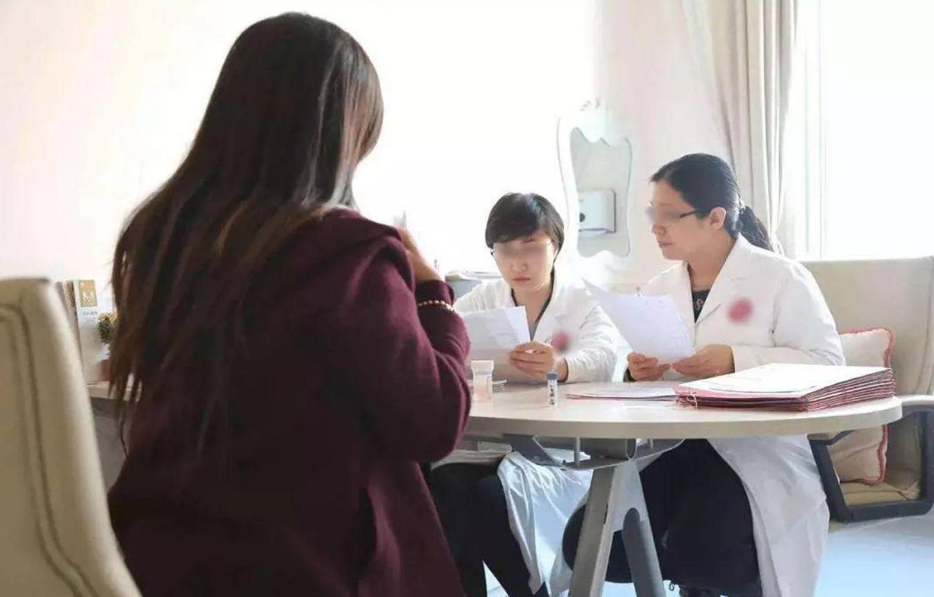 肥胖宝妈意外妊娠，怕养不好胎选择放弃，成功减肥却发现得不偿失