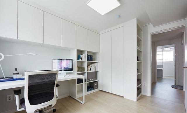 喜欢现代风格的有福了，这个126的家温馨又雅致，可以当作参考