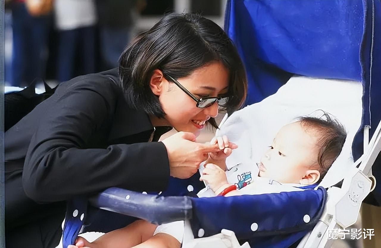 月光骑士|天地豪情:将一部狗血虐恋剧,活活拍成豪情万丈人性剧只是戚其义