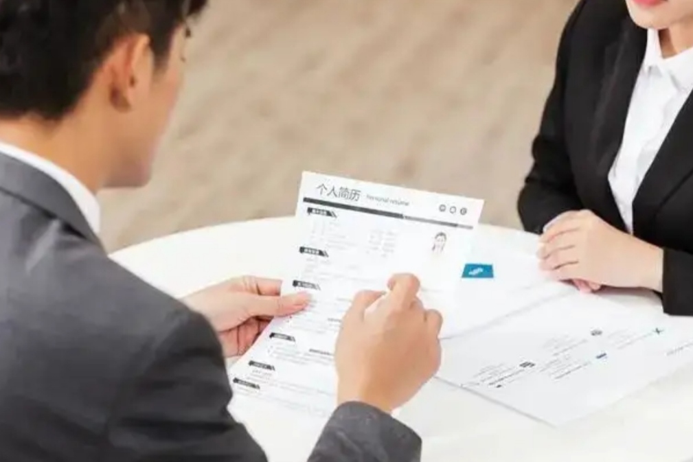 hr|大公司HR透露：这几种大学毕业生，简历不用细看直接就被淘汰了