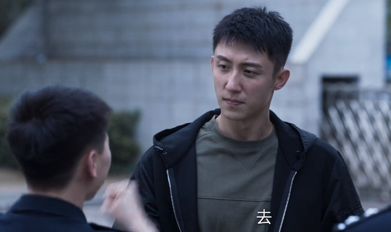 滤镜|《请君》：李沁的泪沟，任嘉伦鼻子上的痣，这剧的滤镜好真实