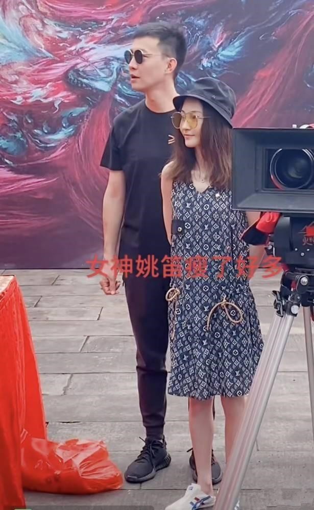 姚笛|姚笛婚变传闻后瘦成皮包骨！穿3万印花裙毫无曲线，全靠颜值撑起