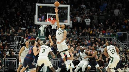 |NBA分析：雄鹿主场守株待兔，欧文客场火线复出，恐怕作用不大