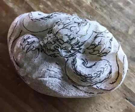 翡翠|2800块淘的大马坎翡翠原石,成品起货后自己都吓了一跳!