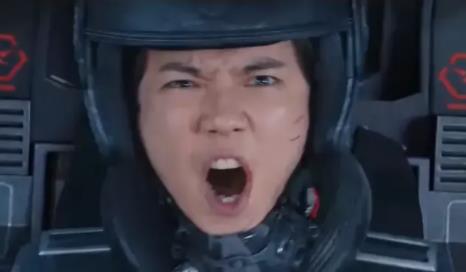 邓伦|邓伦,一个演员而已,何以如此富有:揭秘明星赚钱背后的商业路数