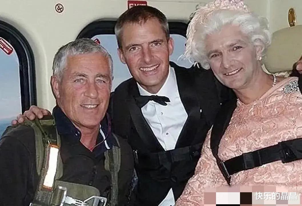 奥运会|这应该是最高级别的演员了吧,伊丽莎白女王直接扮演了自己