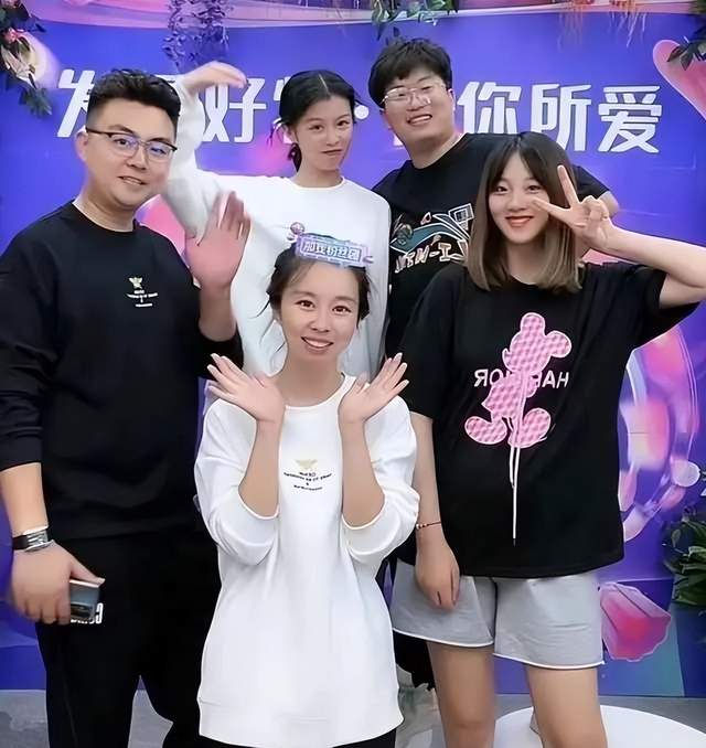 九江|想开了？云昊直播中谈论小姨许敏心情，称不再期待姚威回九江定居