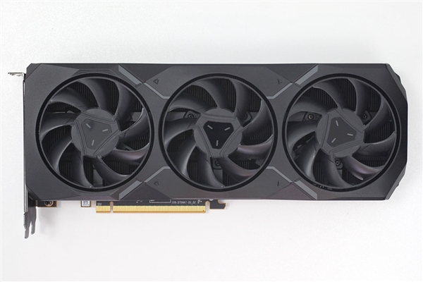 AMD|AMD RX 7900系列首发开箱！4090/4080面前真是“小弟”