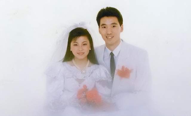 周继红|“铁娘子”周继红：丈夫是金牌教练，辉煌背后的愧疚与泪水