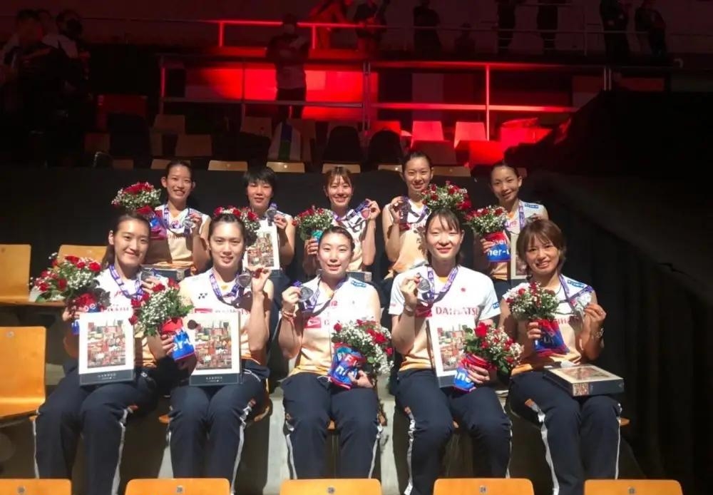 日本队|日本豪华阵容出战汤尤杯，主教练豪言成绩超上届，女队决战中国