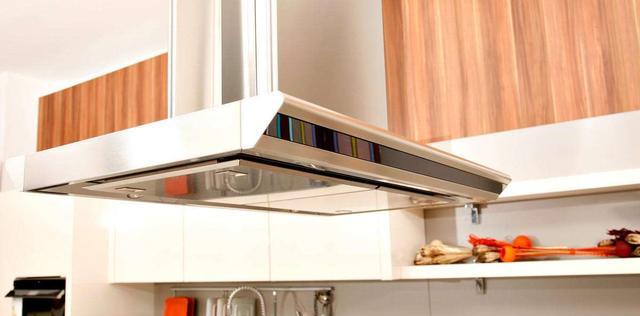 油烟机不止有顶吸和侧吸,近两年流行的下吸和“7字”更适合中餐