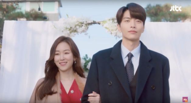 小姐姐|韩剧《我的出走日记》李民基是戏路宽广，文戏、武戏都能驾驭，被誉为「丑帅男」代表