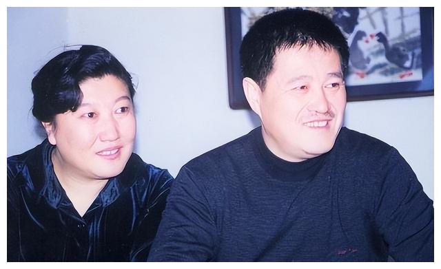 高秀敏|“东北铁三角”高秀敏:与有妇之夫同居14年,至死没和赵本山和解