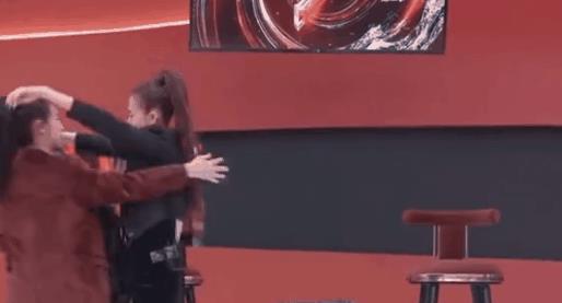 董宇辉|《浪姐》全三季颜值担当,浓妆淡抹总相宜,姐姐们是真美啊