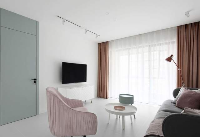 给客厅美个容吧!别让你家被“土肥圆”大茶几给毁了