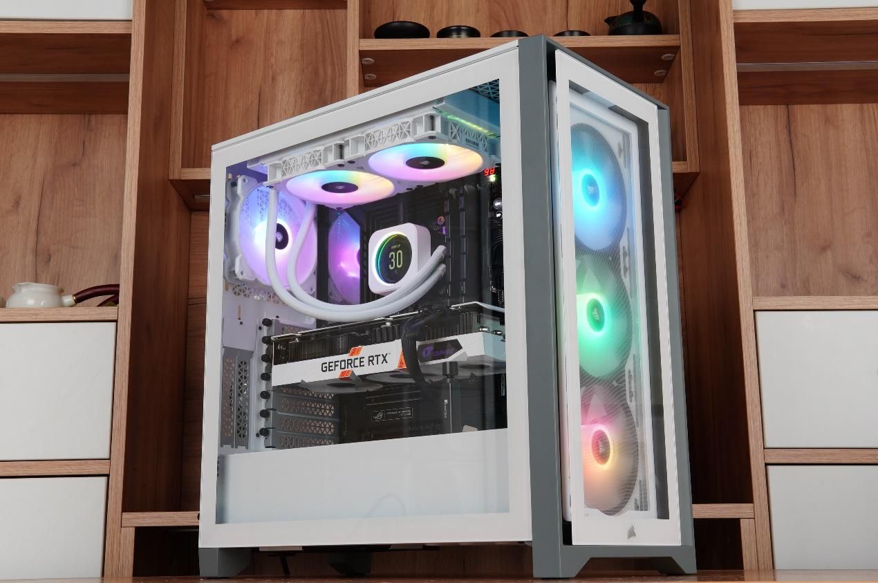 OPPO|玩法独特、充分照顾老用户的需求，iCUE ELITE LCD 升级套件深度体验