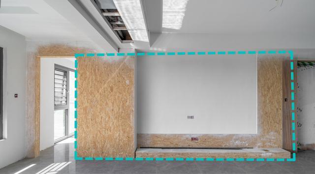 一面墙两个门洞,分享装修经验:嵌入中空柜,不占1寸,多10㎡收纳