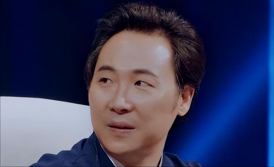 王源|如今当真是流量时代?一部代表作品都没有,却高高在上当评委!