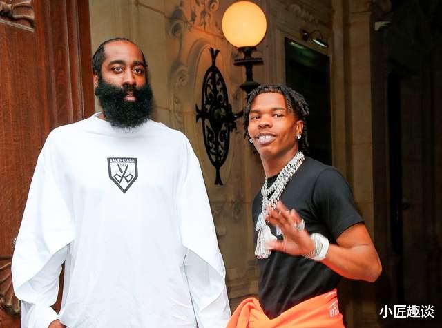 |志趣相投!知名歌手自曝与哈登交好真因,两人总能精准猎艳