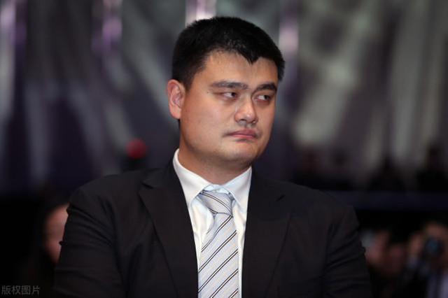 姚明|决不姑息!姚明重拳出击,停赛6场罚款20万严惩CBA第一恶汉