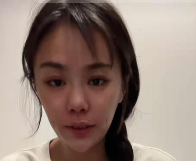 婚变|790万粉丝网红樊小慧婚变后公开道歉，网友：精神扶贫任重道远