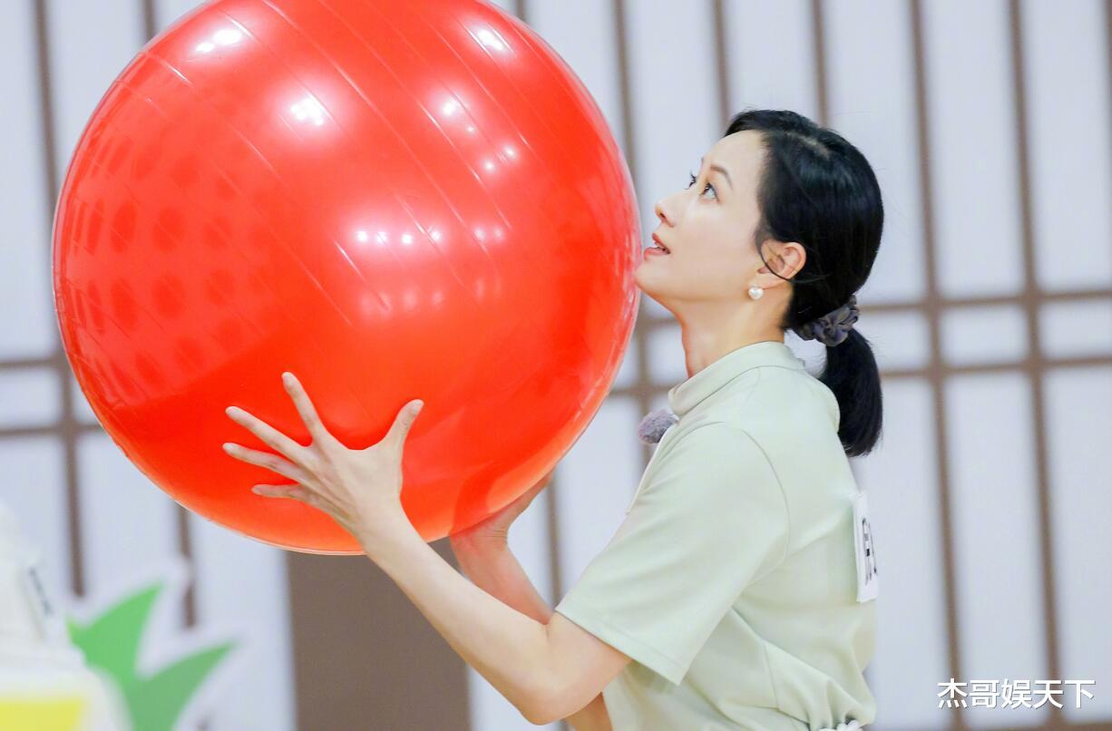 倪虹洁|金靖的“使坏”，倪虹洁的“另类”，让这期《跑男》成功封神