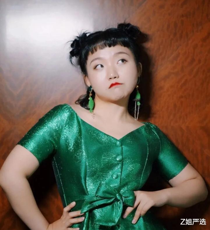 服饰|继“阴阳插画”后,“阴阳电视剧”再掀波澜,全员日本服招摇过市