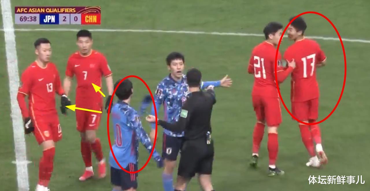 韦世豪|0-2输球后，李霄鹏送了国足6个字，听听李毅 黄健翔 詹俊怎么说