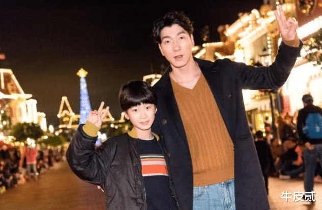 李嘉明|红得快,沉得也快,这8位“风光不再”的明星,如今有人露了原形