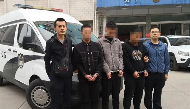 案例:站街女偷窃嫖客钱财被发现,为逃命赤身上街,遭追杀致死