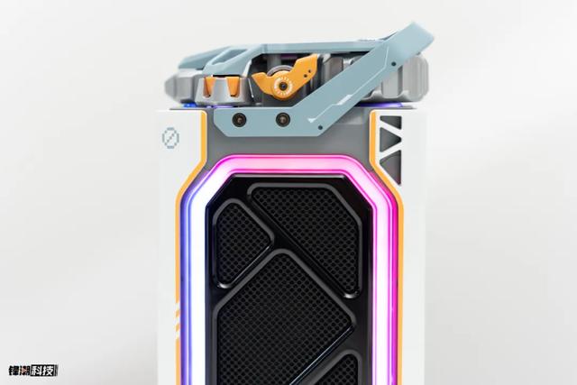 |图赏：对会发光的机子没有抵抗力