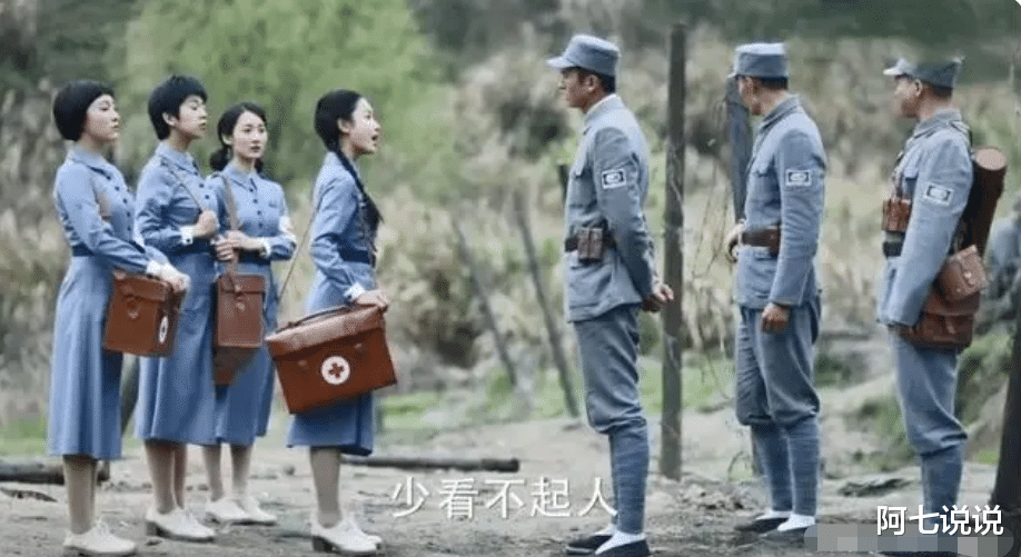 短发|住酒店、涂口红、嫌弃白面烧饼等,抗日剧的审美何时能接地气?