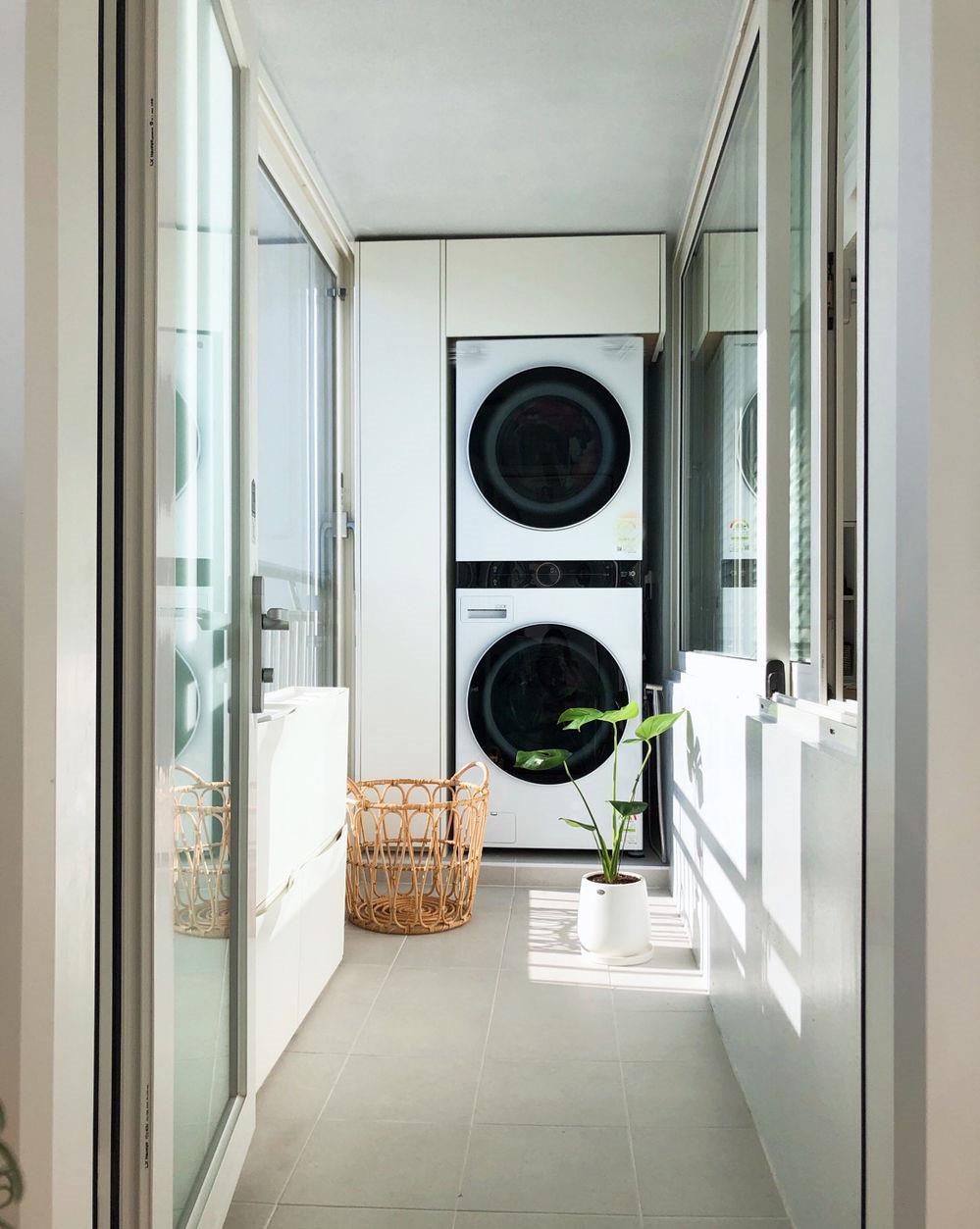 厨房太小了,坚持和客厅位置互换,至少大了10㎡!邻居都说有远见