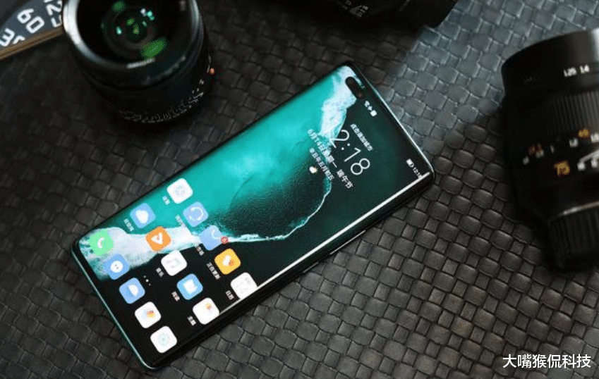 荣耀|荣耀新机秀肌肉!天玑9000+5100毫安!市场新真香手机产品!