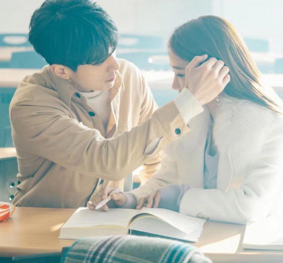 孤单又灿烂的神|李栋旭、刘仁娜最强售后:《鬼怪》没续完的缘在《触及真心》来续